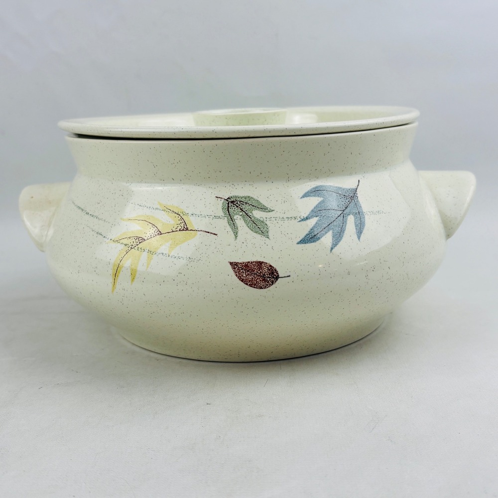 Franciscan Autumn Round Covered Casserole Dish 2 qt Leaves Speckled Vintage MCM - Picture 3 of 10
